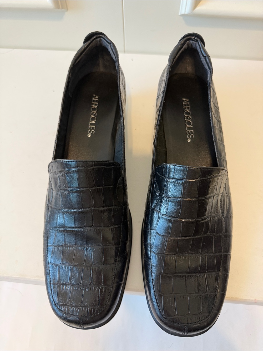AEROSOLES Rockport Trutech Black Croc-Embossed Slip-On Loafers
